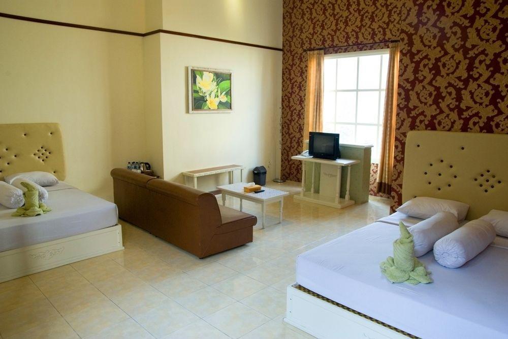 Family Hotel Gradia 2 Batu  Eksteriør billede