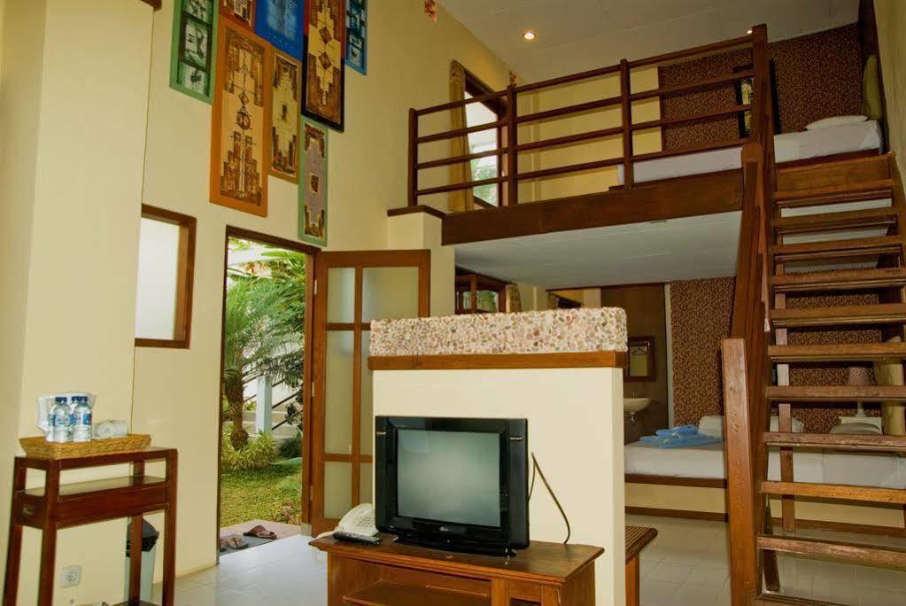 Family Hotel Gradia 2 Batu  Eksteriør billede